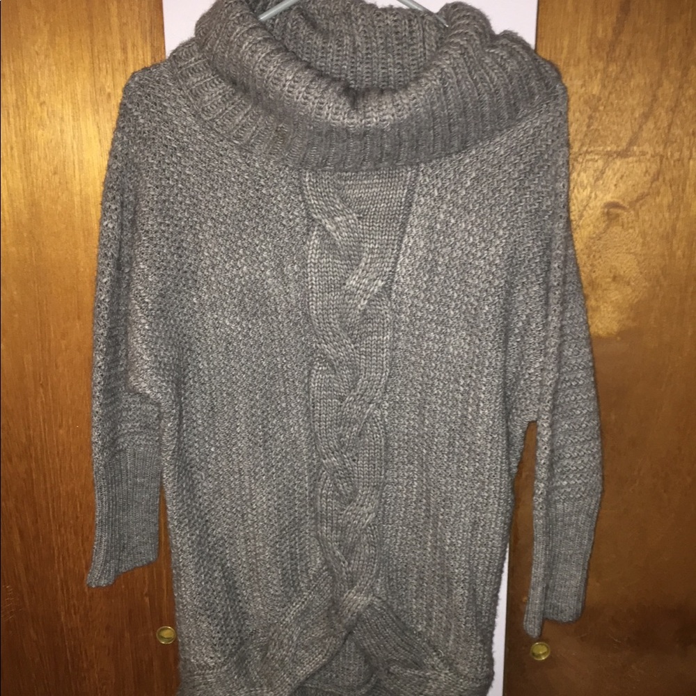 Loft sweat shirt